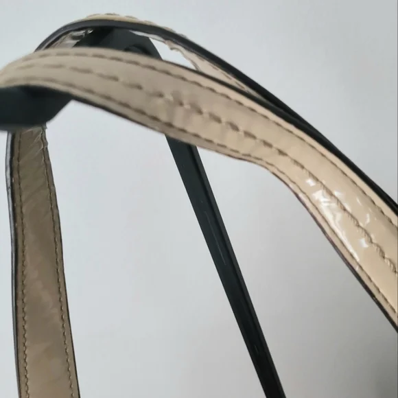 Coach Multicolor Signature Shoulder Bag - Picture 6 of 12